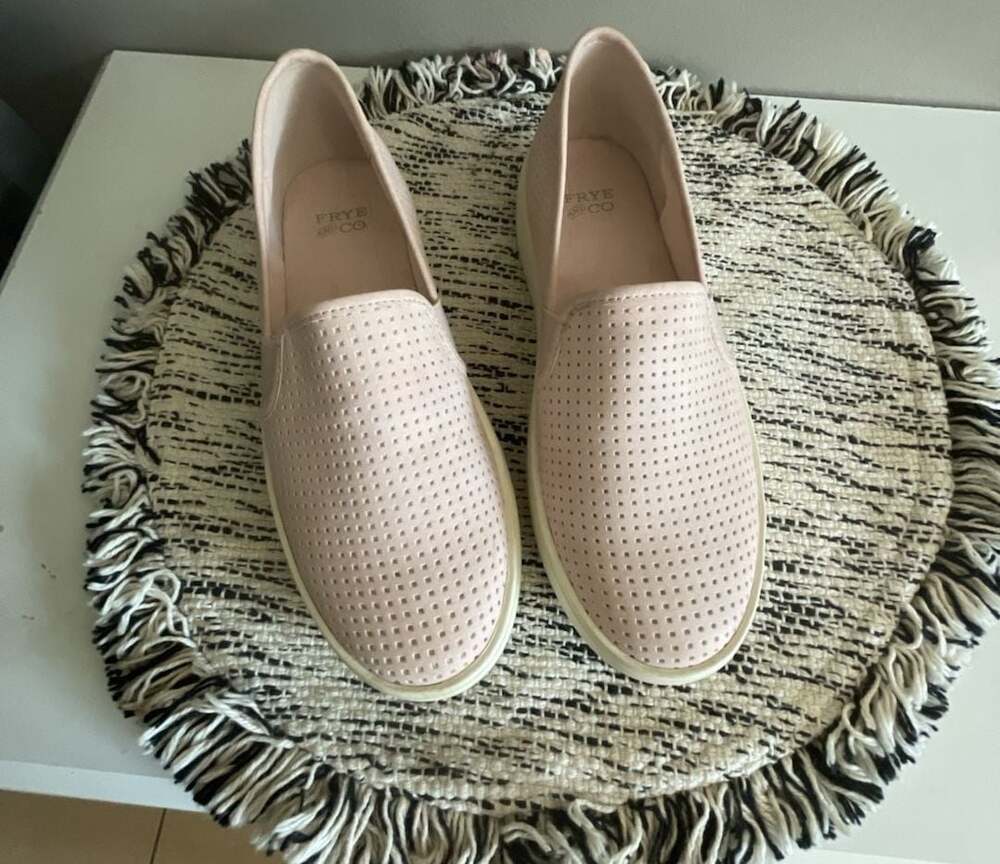 Frye and co Perforated Slip-On Pink Sneakers